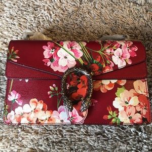 Gucci Dionysus blooms print shoulder bag